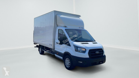 Fourgon long Ford