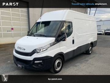 Fourgon moyen Iveco