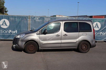 Caja cerrada Peugeot