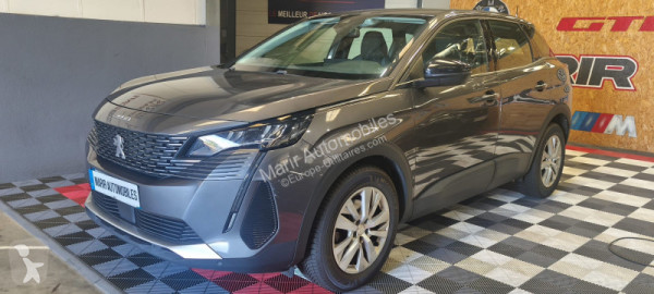 Personenwagen 4x4 / SUV Peugeot