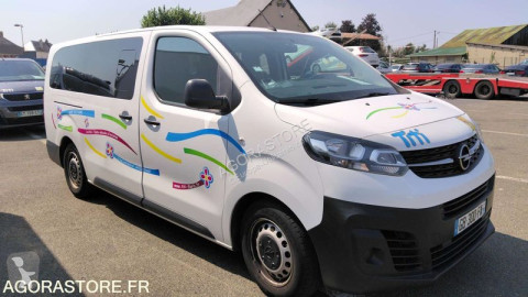 Autobús minibús Opel