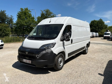 Fourgon Peugeot