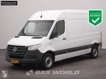 Fourgon Mercedes