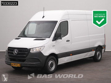 Fourgon Mercedes