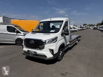 Utilitaire porte voitures Maxus