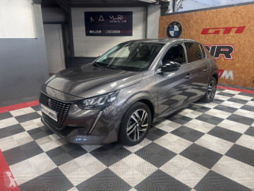 Berline Peugeot