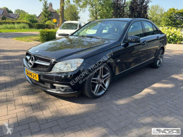 سيارة عربة مناجم Mercedes