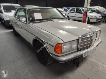 سيارة Mercedes