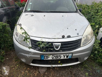 Coche Dacia