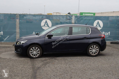 Berline Peugeot