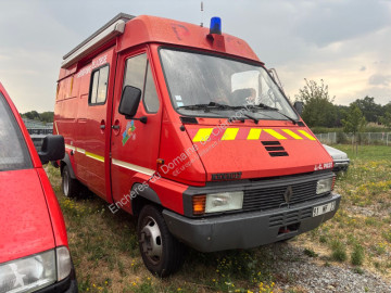 Ambulancia Renault