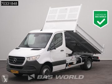 Mercedes tipper van