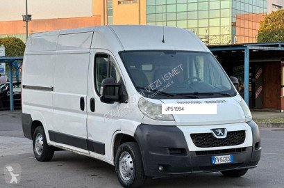 Fourgon Peugeot