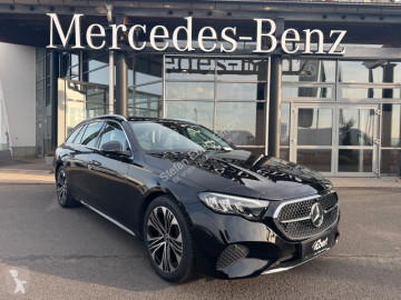 Limuzína Mercedes