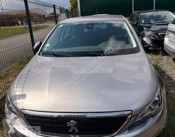 Carro carro de sociedade Peugeot