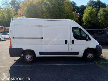 Fourgonnette Peugeot