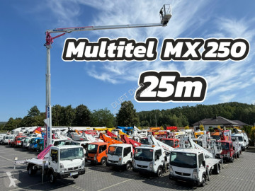 Véhicule utilitaire Nissan