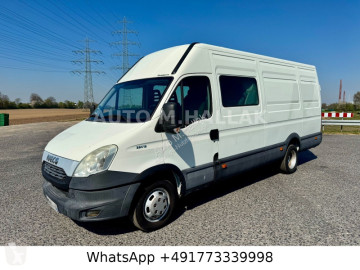 Fourgon long Iveco