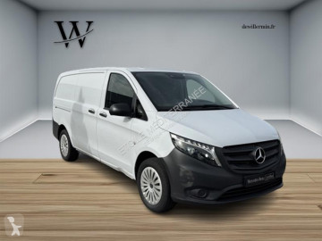 Fourgon Mercedes
