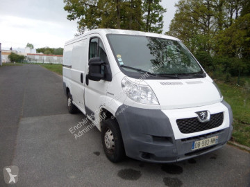 Fourgon Peugeot