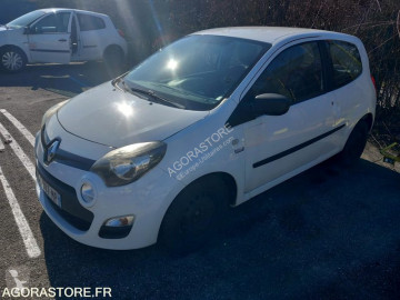 Renault van