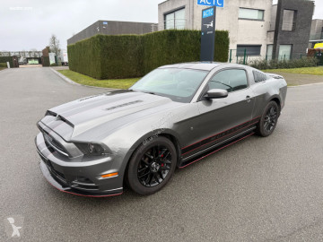 Coche Ford
