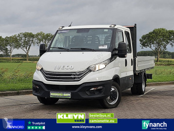 Caja abierta Iveco