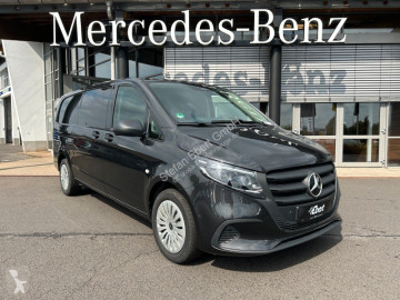 Furgón largo Mercedes