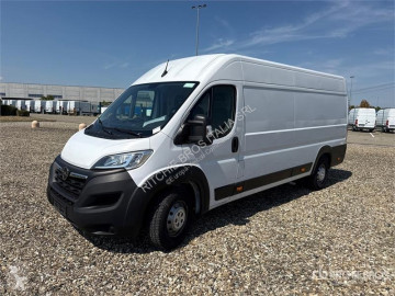 OpelMovano