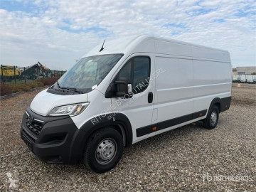 OpelMovano