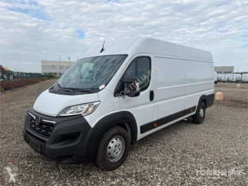 OpelMovano