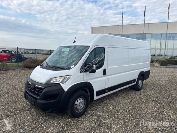 OpelMovano
