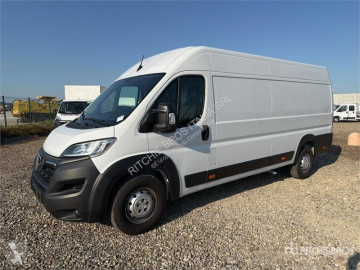 OpelMovano