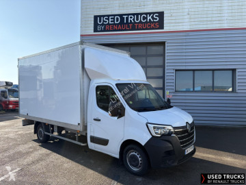 Utilitaire caisse grand volume Renault