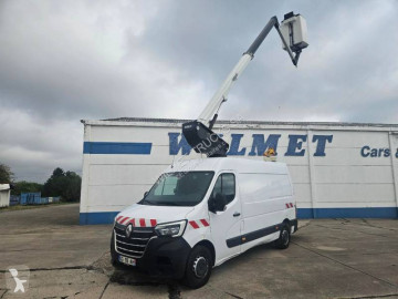 Carrinha comercial plataforma Renault