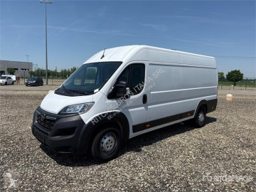 Caja cerrada Opel