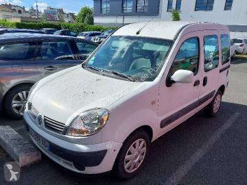 Renault van