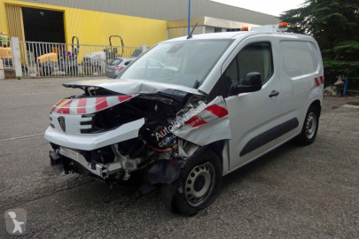 Fourgon Peugeot