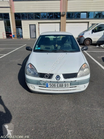 Voiture citadine Renault