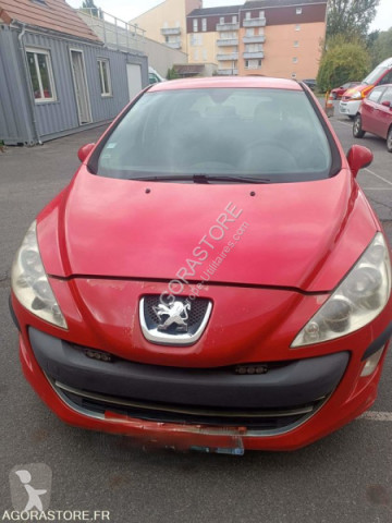 Peugeot308