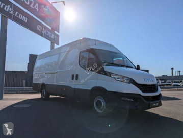 Lange bestelwagen Iveco
