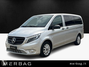 Vehículo comercial Mercedes