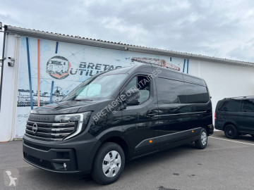 NissanInterstar