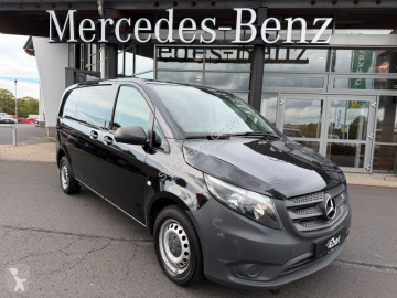 Лекотоварен фургон Mercedes