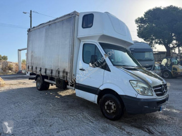 Tautliner (lonas correderas) Mercedes