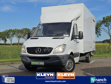 Bestelwagen Mercedes