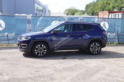 Vůz 4x4 / SUV Jeep