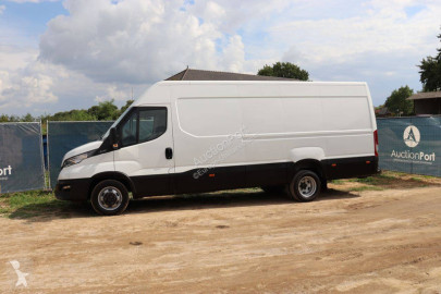 Bestelwagen Iveco