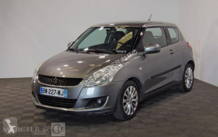 Coche vehículo comercial Suzuki