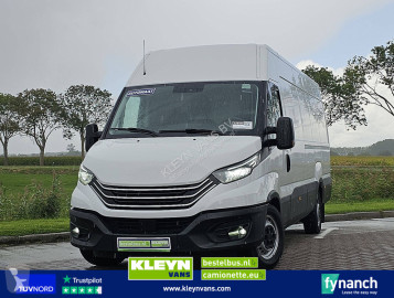 Caja cerrada Iveco